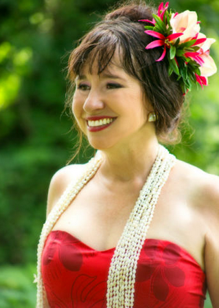 Calgary hula dancer