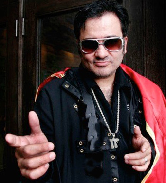 Montreal Elvis, Elvis in Quebec