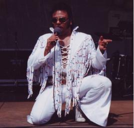 Rob Rushton, Elvis