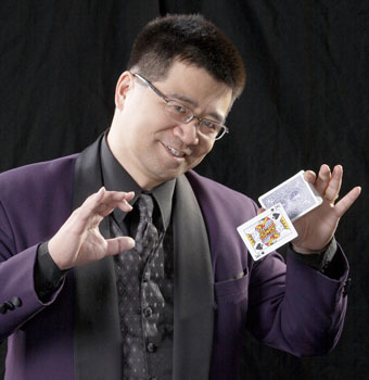 Kent Wong Magician, Edmoton